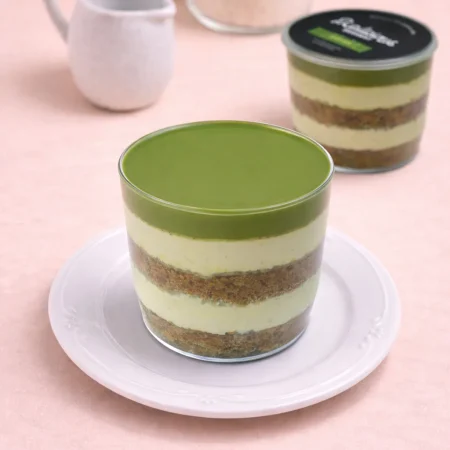 Dessert matcha creamy khas Dea Bakery